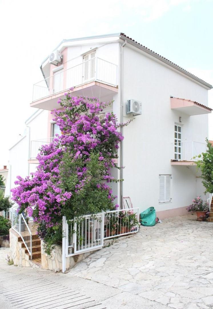 Apartment Bajuti Primošten Exteriér fotografie
